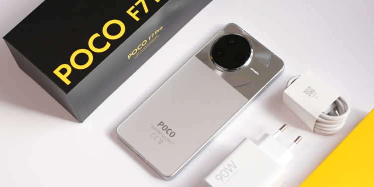 Poco F7