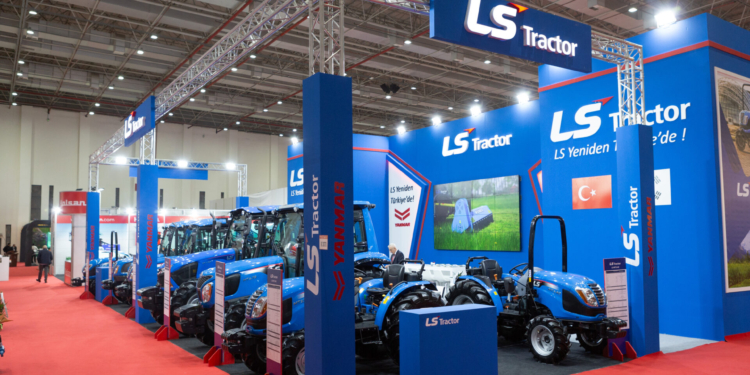 LS Traktör, AGROEXPO'da çiftçilerden ilgi gördü