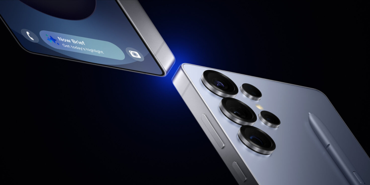 Galaxy S25 yeni güncelleme aldı! Neler geldi?