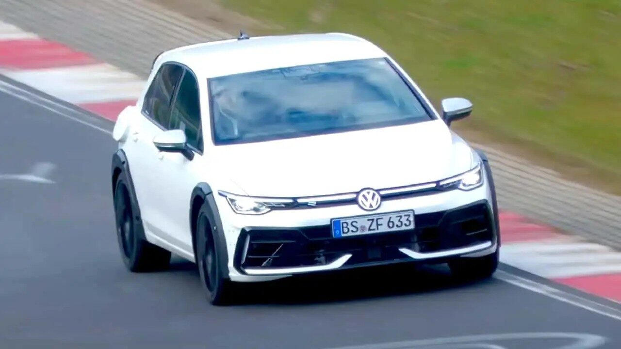 Golf R