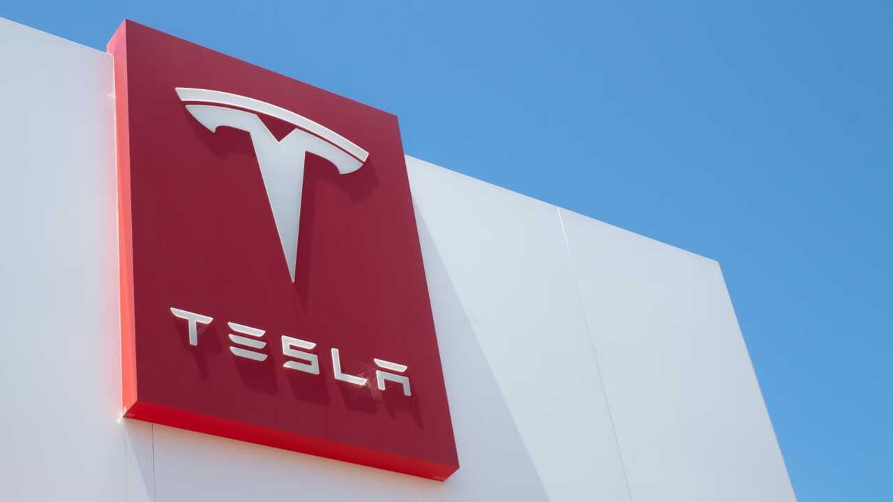 Tesla Samsung