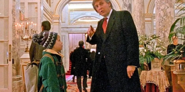 Evde Tek Başına Filmi Yönetmeninden Şaşırtan Açıklama! Donald Trump Mecburen Filmde
