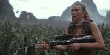 Scarlet Johansson başrollü Jurassic World fragmanı çıktı! Hemen izle!