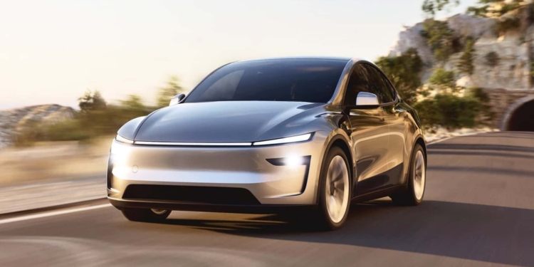 2025 uygun fiyatlı Tesla Model Y Türkiye fiyatı