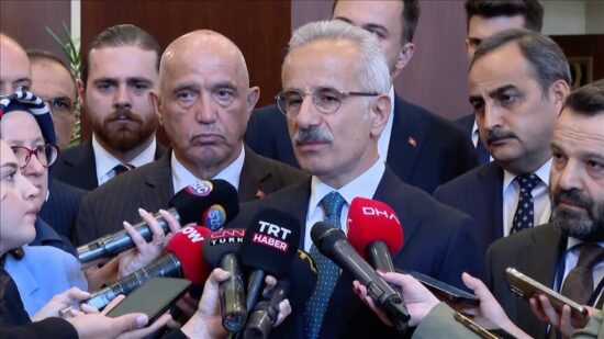 Bakan Uraloğlu GSM operatörleri ile görüşme yaptı! İşte açıklaması! GSM