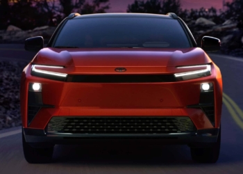 2026 toyota ch-r özellikleri fiyatı