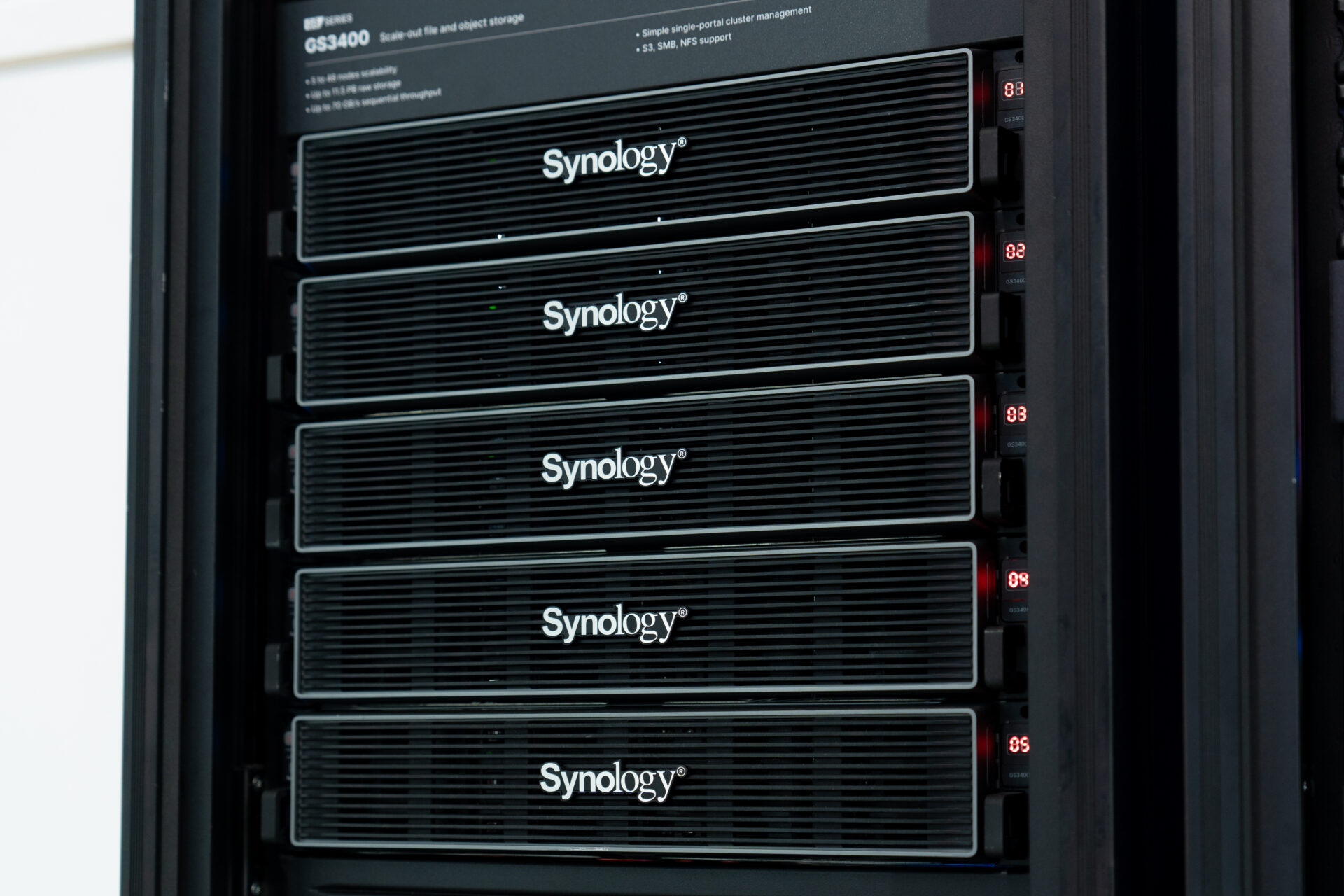 Synology COMPUTEX’ye Yeni Nesil Depolama, Gözetim ve Veri Yönetimi Çözümlerini Tanıttı Synology COMPUTEX’ye Yeni Nesil Depolama, Gözetim ve Veri Yönetimi Çözümlerini Tanıttı