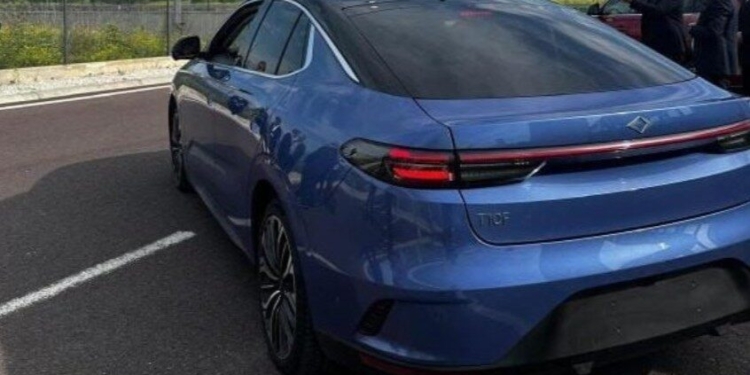 togg t10f yeni rengi 2025