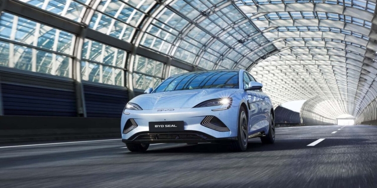 byd seal design 2025 türkiye fiyatı özellikleri donanım