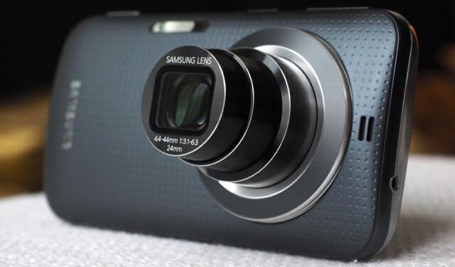 Yeni Samsung telefon geliyor! Galaxy Zoom geri dönecek