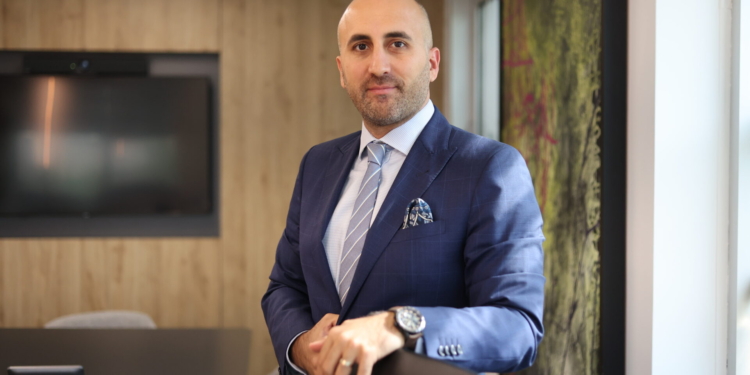 Redington Türkiye & CIS’de Bayrak Değişimi