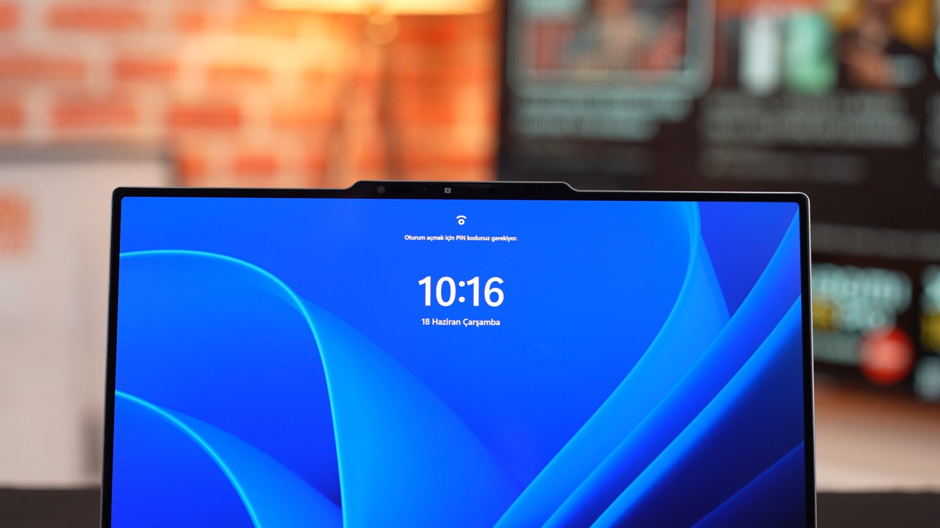 Şık, Zarif ve İşlevsel | Lenovo ThinkPad X9 14 Aura Edition İncelemesi