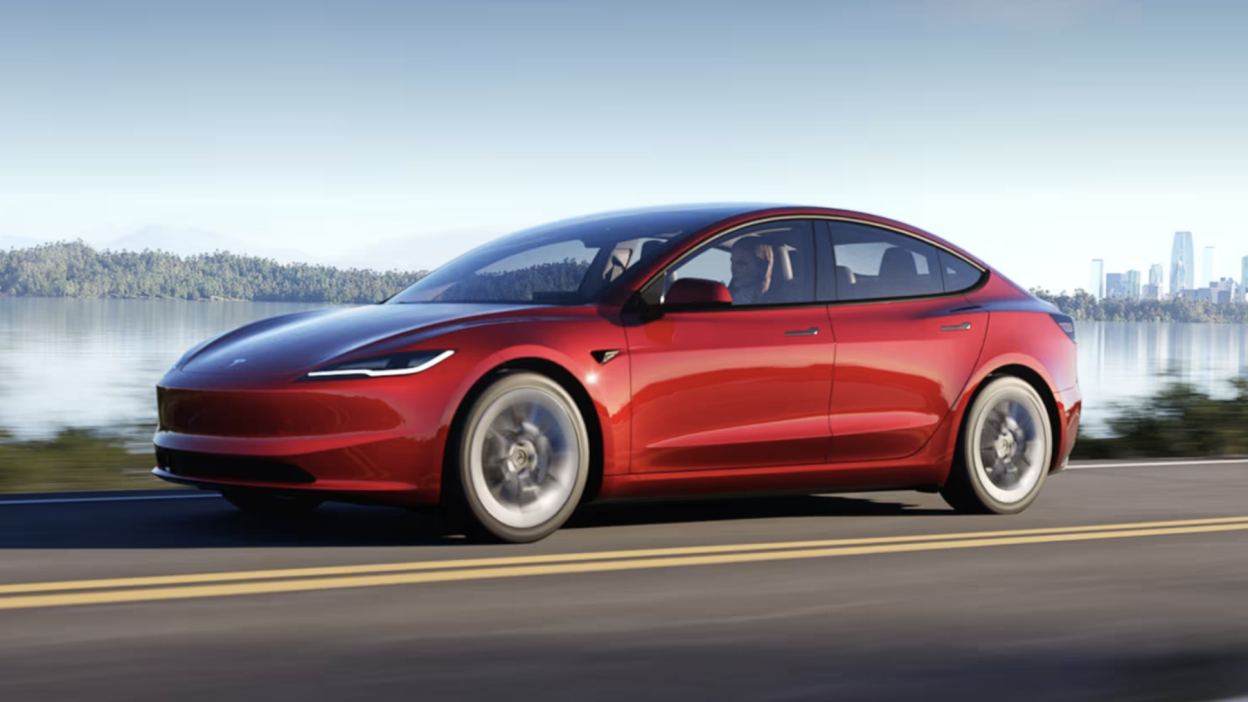 Tesla Model 3 Plus