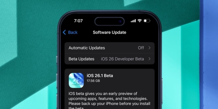 iOS 26.1 Beta 1