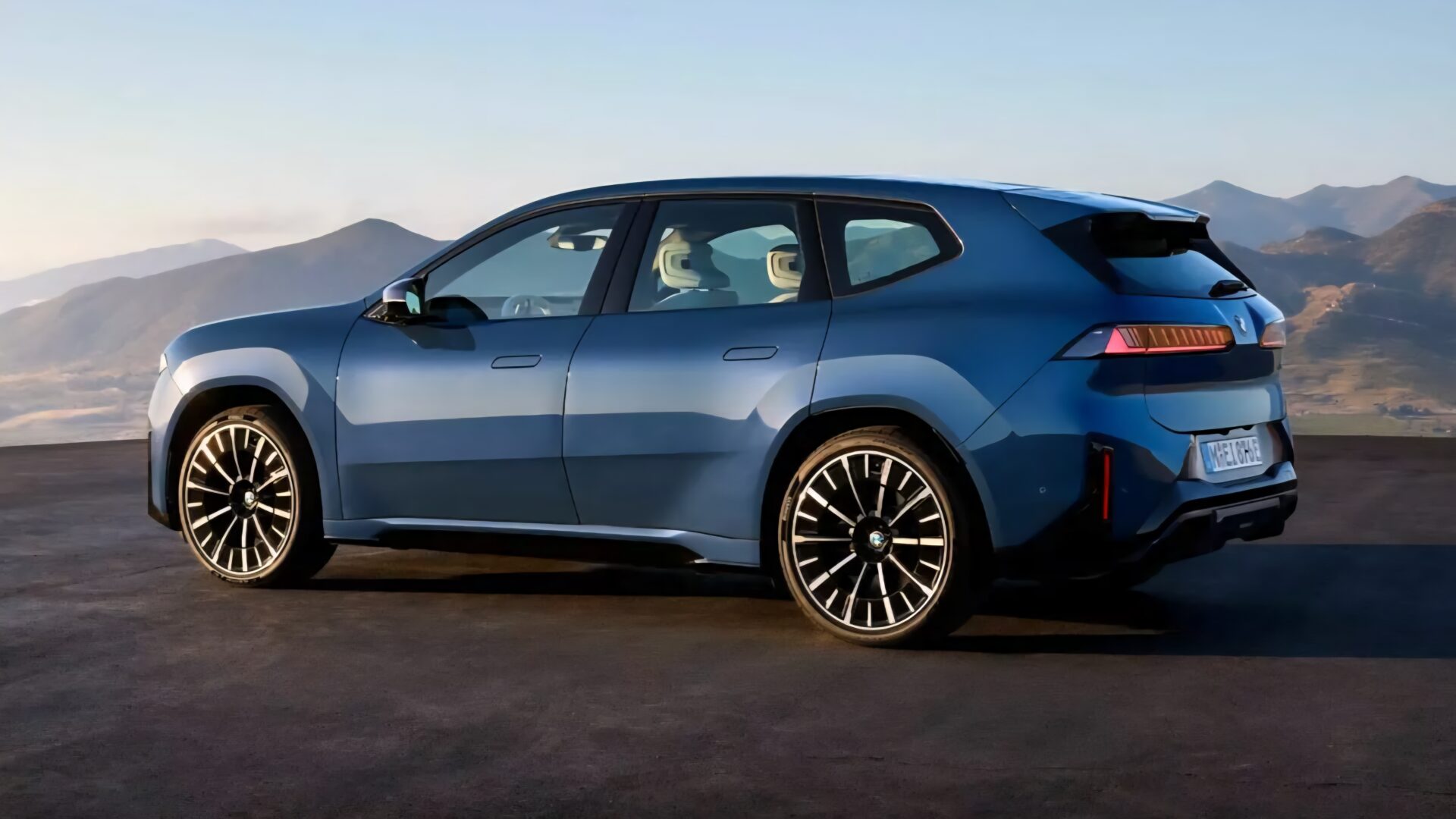 BMW iX3