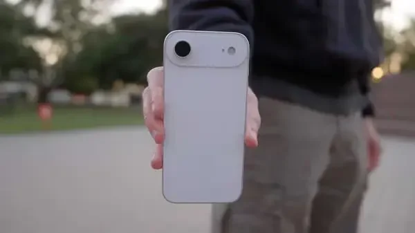 iPhone 17 kılıfları lansmandan önce sızdırıldı! iPhone 17 kılıf
