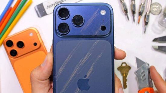 iPhone 17 çizilme sorunu