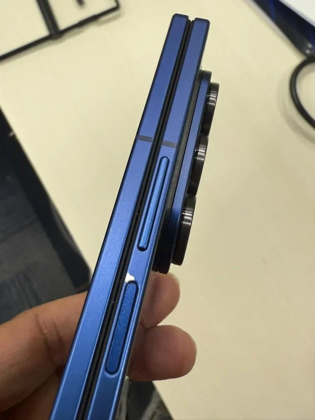 Galaxy Z Fold 7 boya