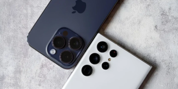 iPhone 17