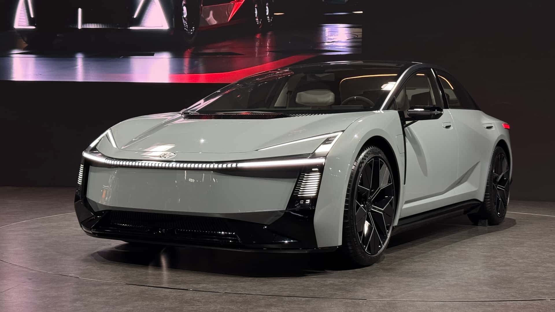 Toyota Corolla Elektrikli konsepti tanıtıldı! İşte özellikleri ve tasarımı! toyota corolla konsept toyota corolla elektrikli 2025