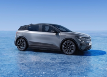 2025 renault megane e-tech türkiye fiyatı donanımları