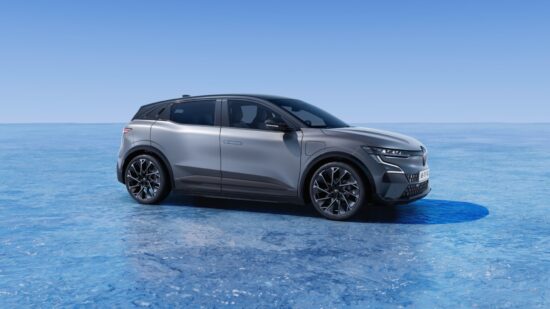 2025 renault megane e-tech türkiye fiyatı donanımları