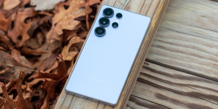 Samsung, sitesine 60W şarj adaptörü ekledi! S26 Ultra için geliyor! Samsung Galaxy S26 Ultra