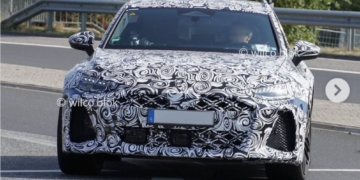 Hibrit motorlu Audi RS6 görüntülendi! Aileler bunu beğendi!