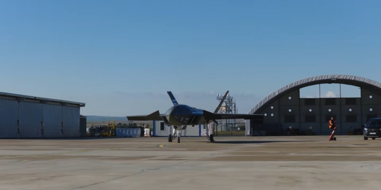 Bayraktar KIZILELMA radarlara bağışıklık kazandı! İşte yeni aktif koruma sistemi Bayraktar KIZILELMA radarlara bağışıklık kazandı! İşte yeni aktif koruma sistemi #1