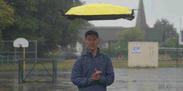 Drone ile uçan şemsiye konsepti hayata geçirildi! İşte o fütüristik tasarım! #1