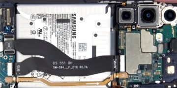 Galaxy S26 parçalarına ayrıldı! Samsung S26 nasıl görünüyor? #1