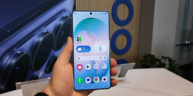 galaxy s26 ekran 10-bit