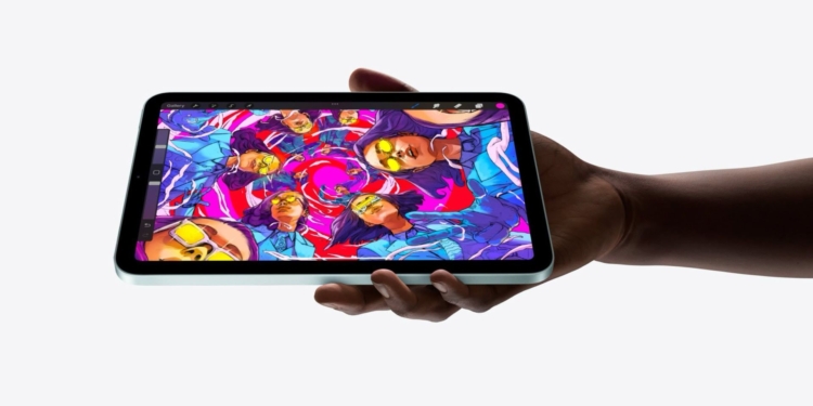 OLED iPad Mini, Amazon Kindle'ı öldürmeye geldi! İşte beklenen yenilikler! #1