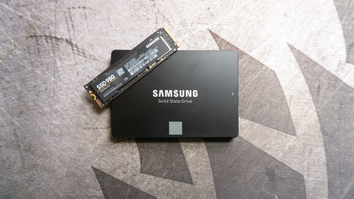 Samsung 870 EVO SSD 8TB versiyonu tanıtıldı! 5 yıl garanti ile geliyor!