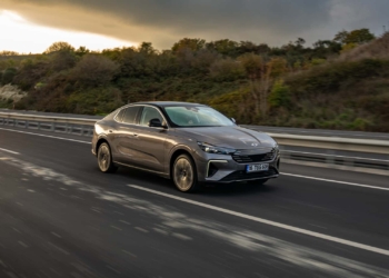 Togg erken teslimat ile müşterileri sevindirdi! Togg üretimi son hız devam ediyor! #1