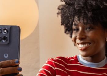 Motorola 200MP kameralı yeni modelini duyurdu! Moto G87 beklentileri karşılıyor mu?