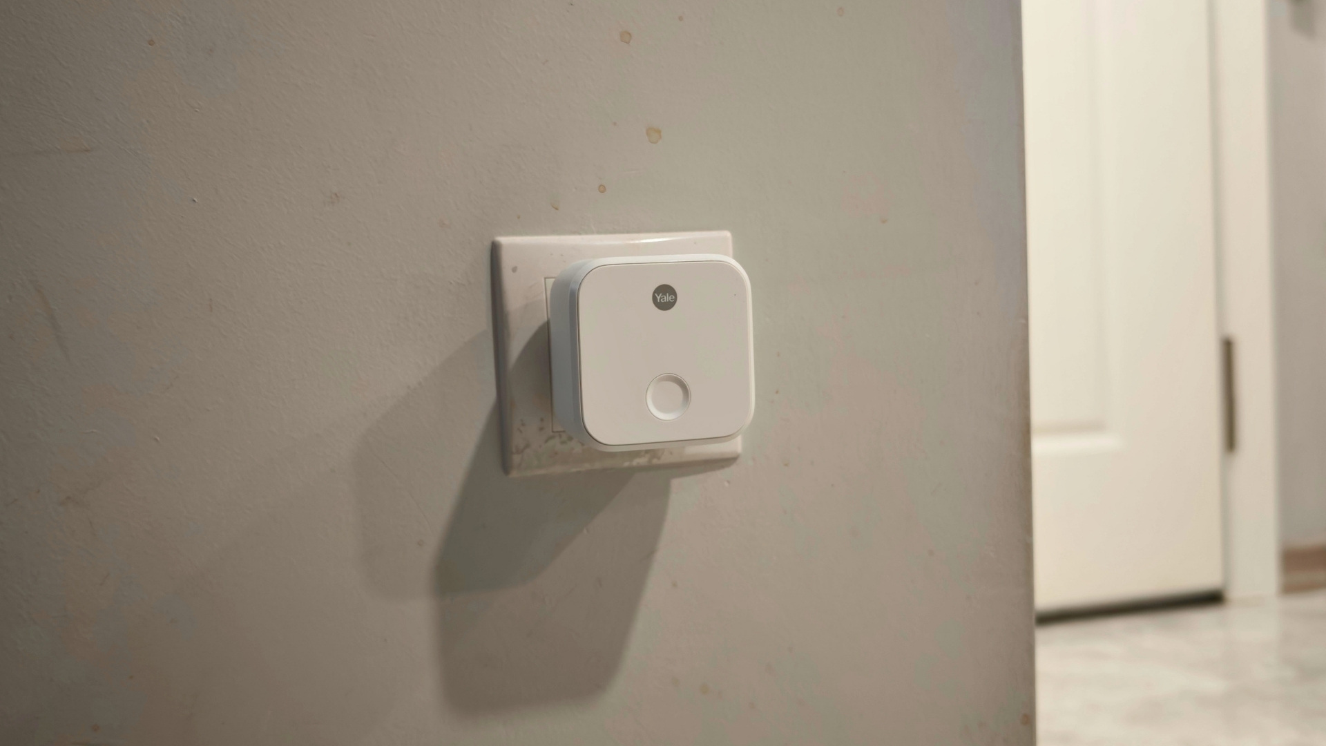 Günümüz Evleri İçin En Kolay Akıllı Kilit Yöntemi: Yale Linus L2 Lite İncelemesi