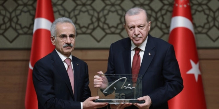 Türkiye'deki 5G kullanıcı sayısı açıklandı! İlk günden milyonlara ulaşıldı! #1