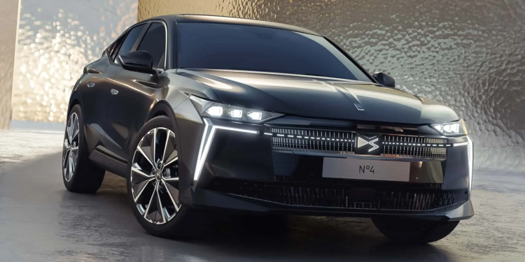 DS N⁰4 Türkiye'de! İşte fiyatı ve donanımları! #1