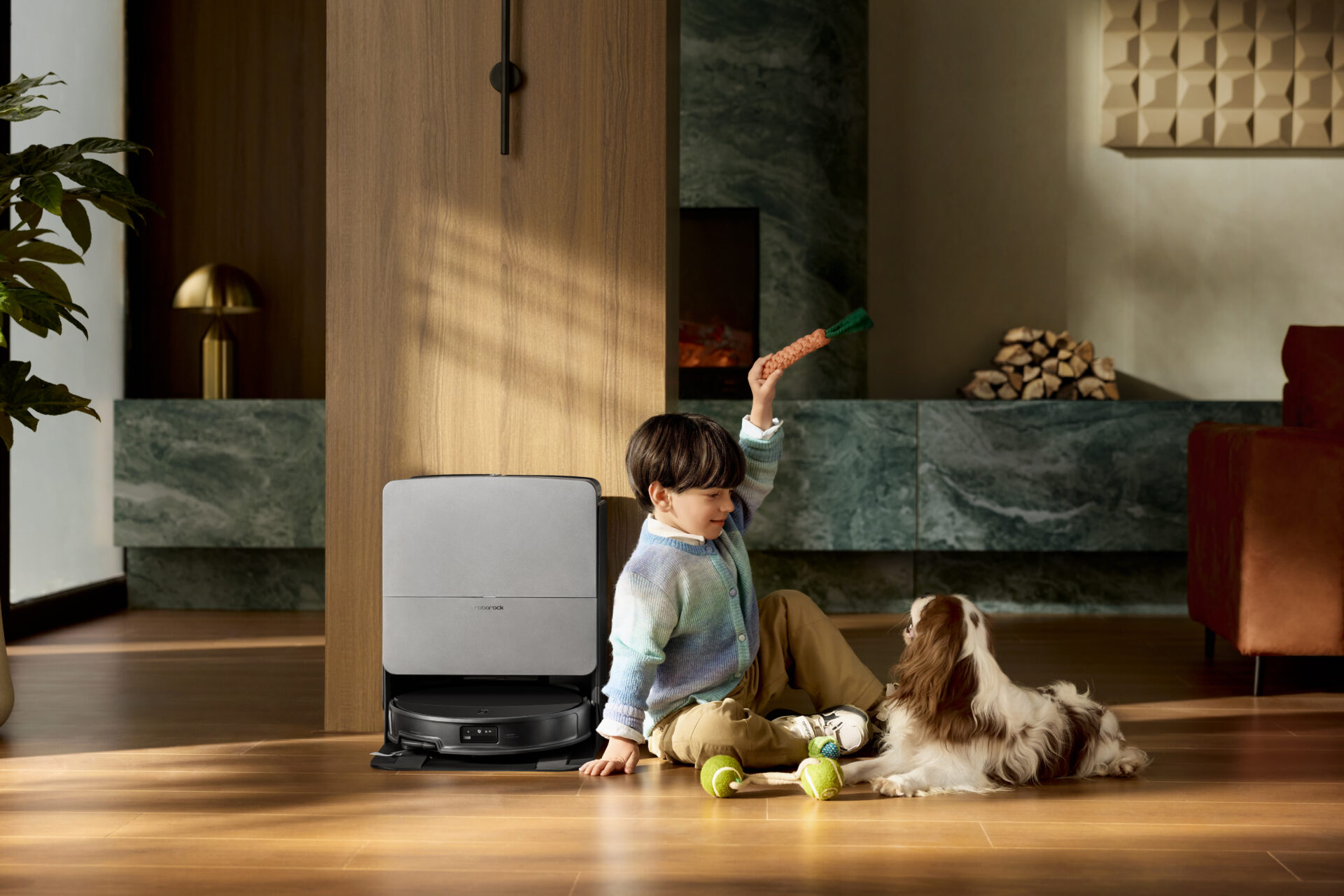 Roborock Saros 20 Tanıtıldı: 36.000 Pa Emiş Gücü ve Kendi Yüksekliğini Ayarlayan Teknoloji