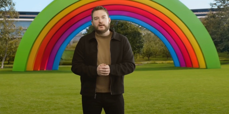 iOS 26 ile ilgili her şeyi sızdıran Jon Prosser iş birliğini reddediyor! Apple çaresiz! #1