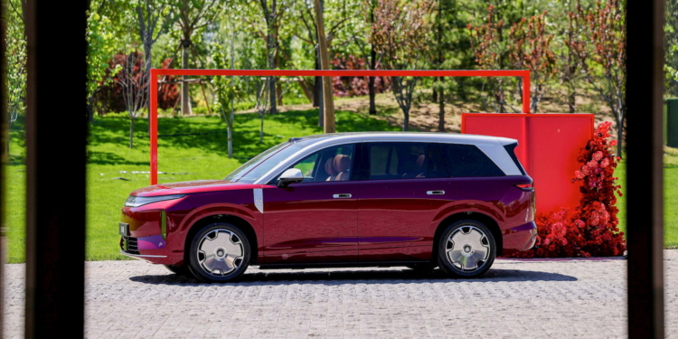 BYD'nin yeni elektrikli SUV modellerine yoğun ilgi! Şirket talebi karşılamakta zorlanıyor mu? BYD'nin yeni elektrikli SUV modellerine yoğun ilgi! Şirket talebi karşılamakta zorlanıyor mu?