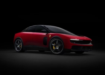 Ferrari Luce tanıtıldı! Jony Ive imzalı ilk elektrikli Ferrari neler sunuyor?
