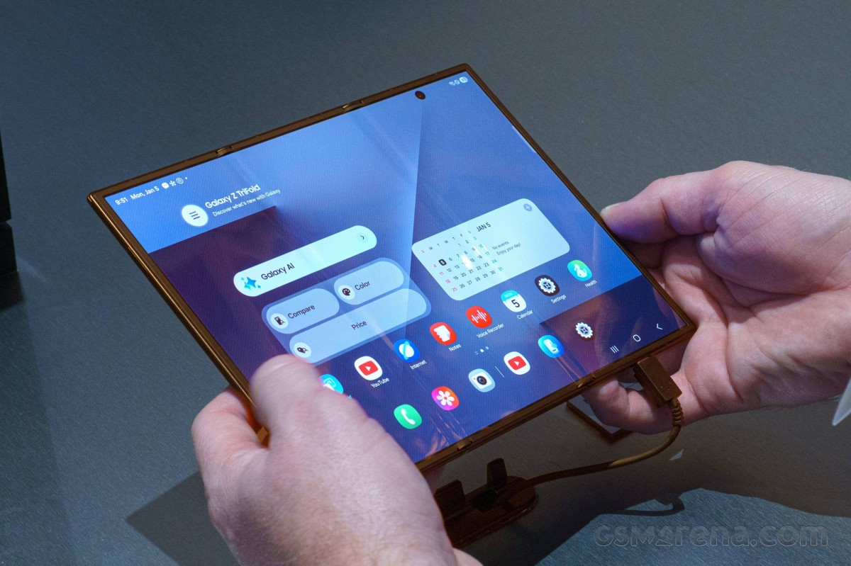 Samsung katlanabilir telefonu için yeni yazılım sürümünü genişletiyor! Galaxy Z TriFold One UI 8.5 güncellemesi neler sunuyor?