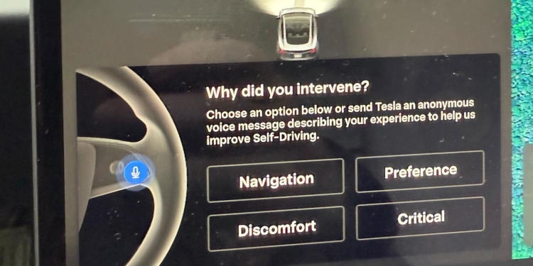 Tesla, Full Self-Driving müdahalelerinde yeni bir dönem başlatıyor! Sürücü geri bildirimi artık zorunlu mu?