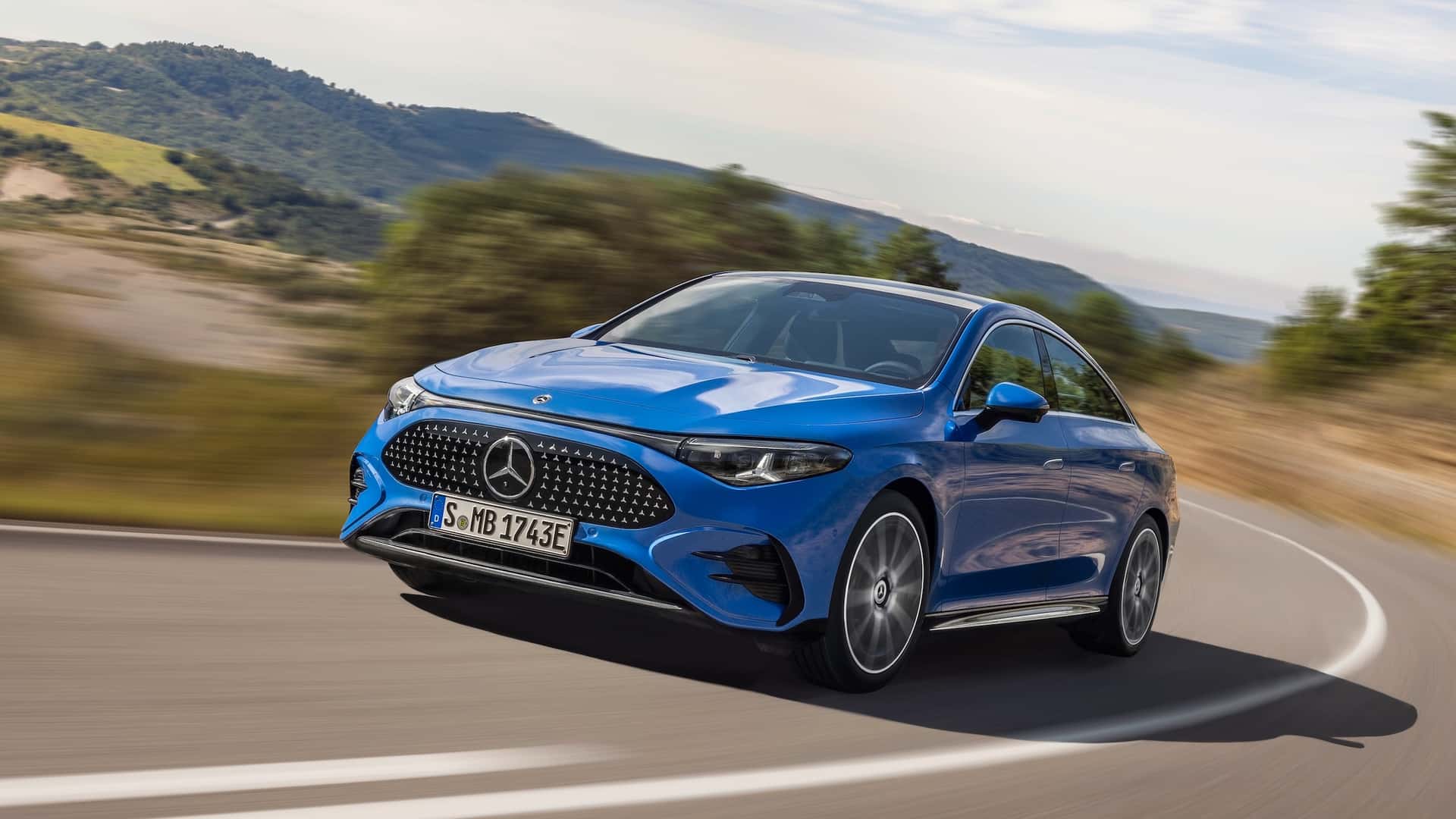 Elektrikli Mercedes CLA 200+ Türkiye fiyatı açıklandı! Kaç para? #2
