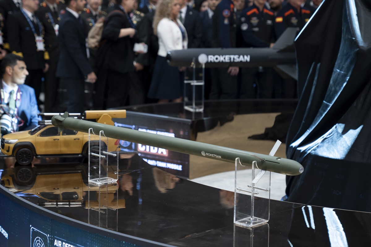 ROKETSAN SAHA 2026 kapsamında yeni sistemlerini tanıttı! Sahada dengeler nasıl değişecek? #3