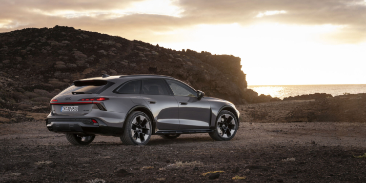 Audi A6 Allroad Quattro: SUV’lara Plug-in Hibrit Alternatifi, 95 km Elektrikli Menzil ve 362 Beygir Audi A6 Allroad Quattro: SUV’lara Plug-in Hibrit Alternatifi, 95 km Elektrikli Menzil ve 362 Beygir