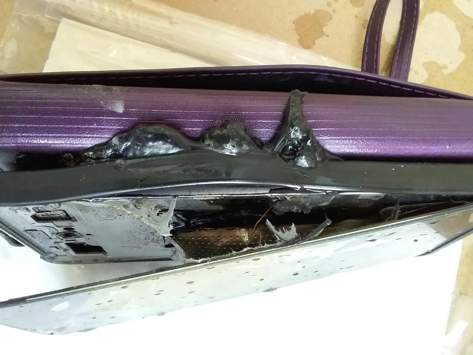 Samsung Galaxy S25 FE şarjda alev aldı! Akıllı telefonlarda batarya güvenliği ne durumda?