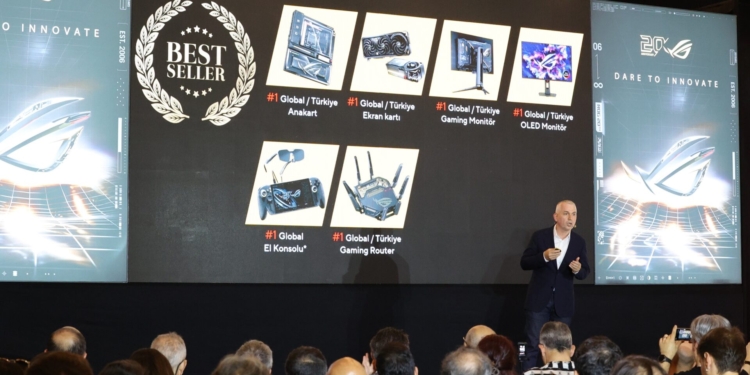 ROG 20. Yılını Türkiye'de Kutladı: Edition 20 Koleksiyonu İlk Kez Sahneye Çıktı